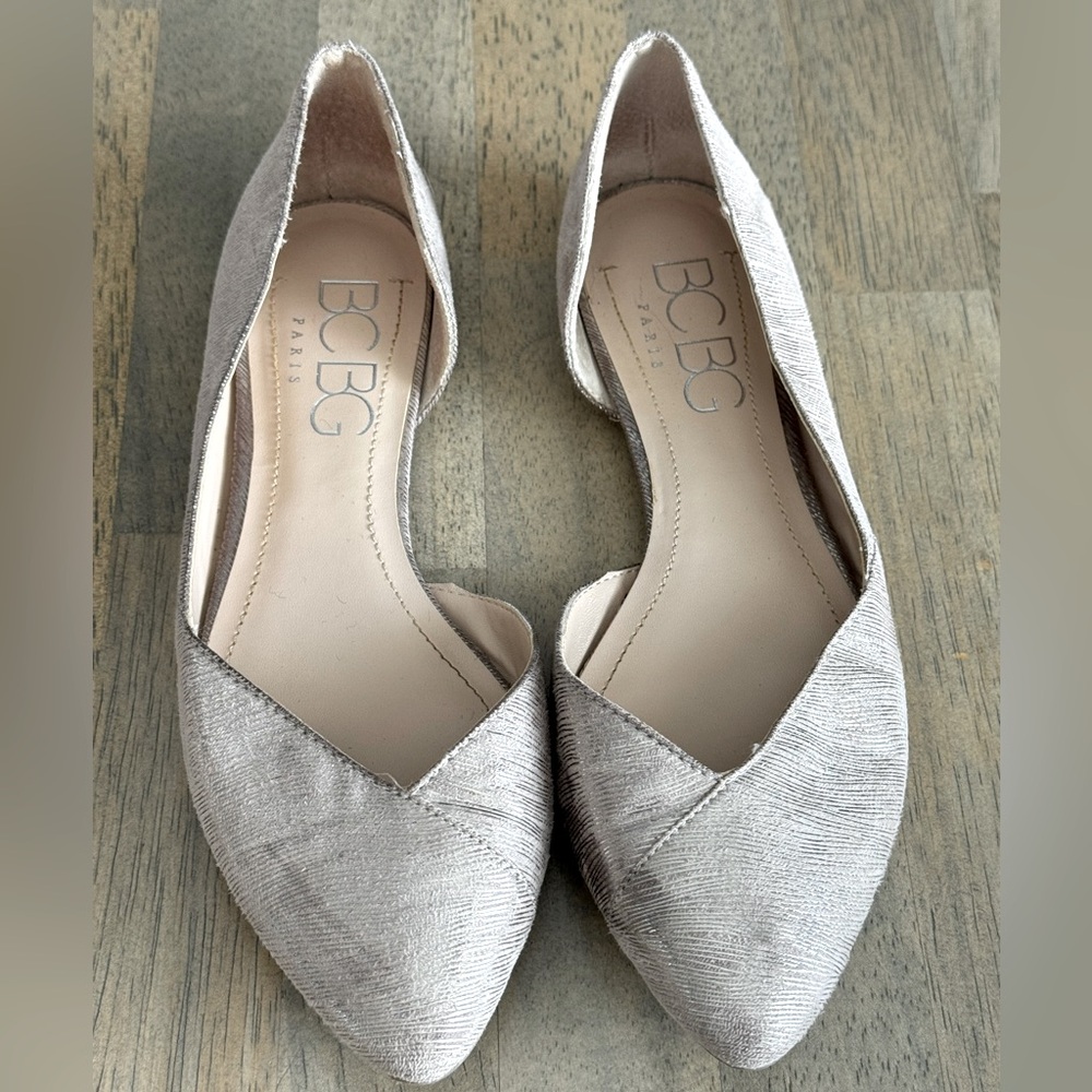 BCBG flats